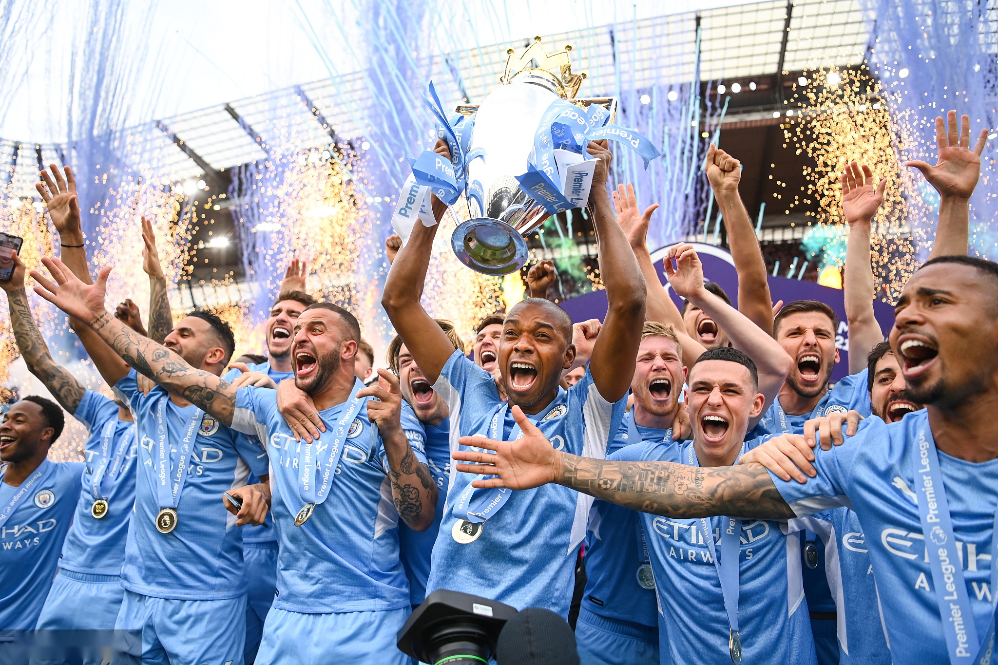 引发了关于 引发了关于