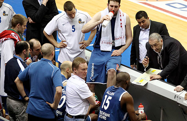 市场影响与 市场影响与